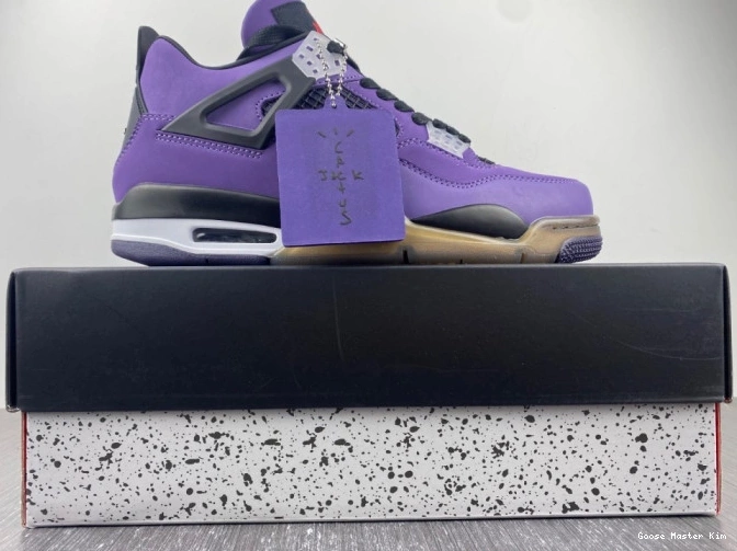 766296 FAMILY) LN4 AND PURPLE 4 JORDAN RETRO (FRIENDS SCOTT TRAVIS 0705